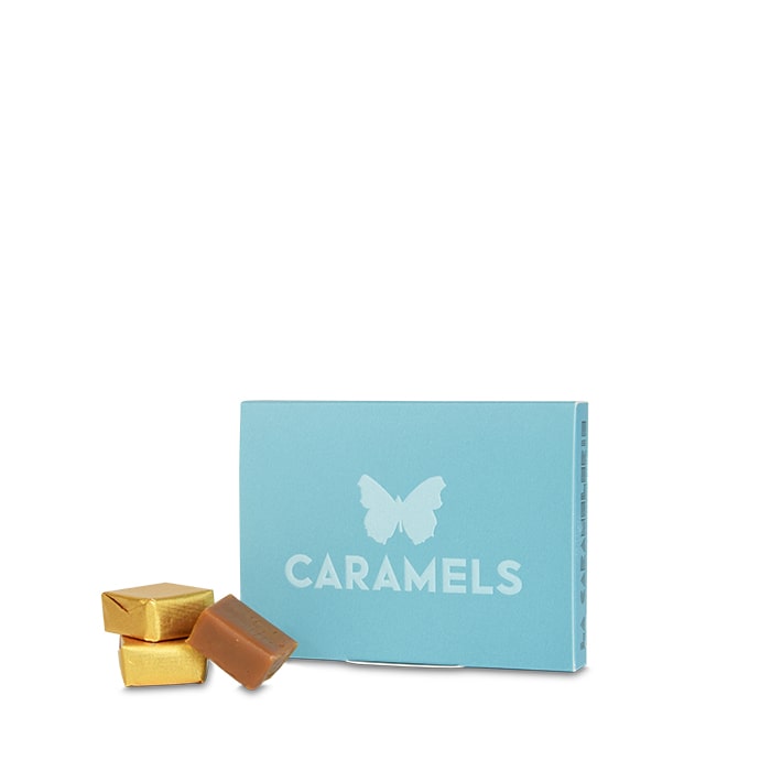 Caramels à l'Huile d'Olive et à la Fleur de Sel de Camargue - 95g | Boite en carton bleu accompagnée de caramels 
