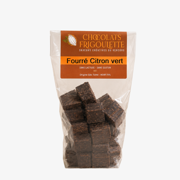 Chocolats noirs bio fourrés au citron vert, sachet transparent avec étiquette Chocolats Frigoulette, sans gluten ni lactose.