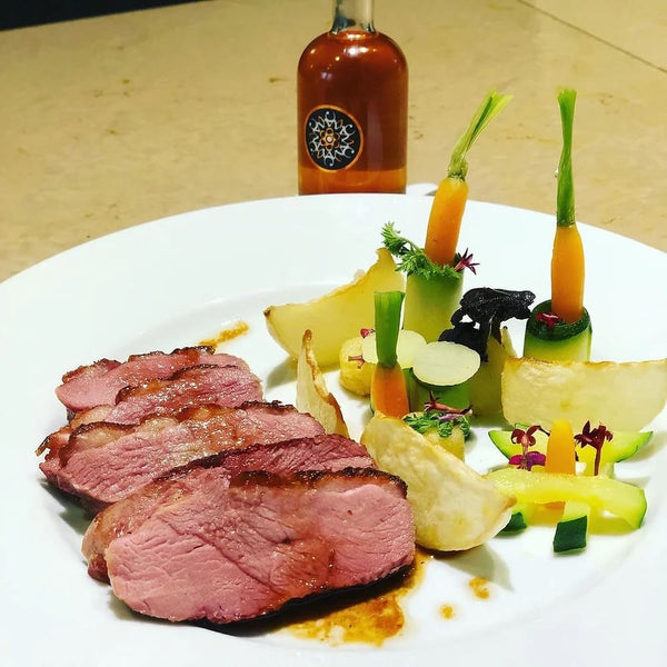 Vinaigre sur magret de Canard accompagné de petit légumes